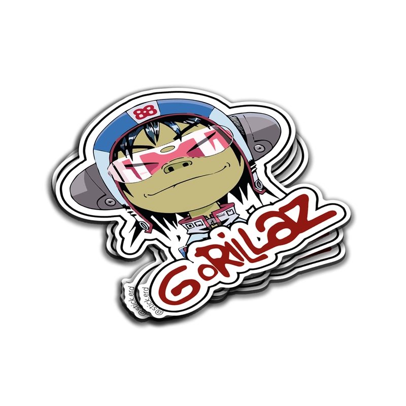 Noodle Gorillaz en Casco